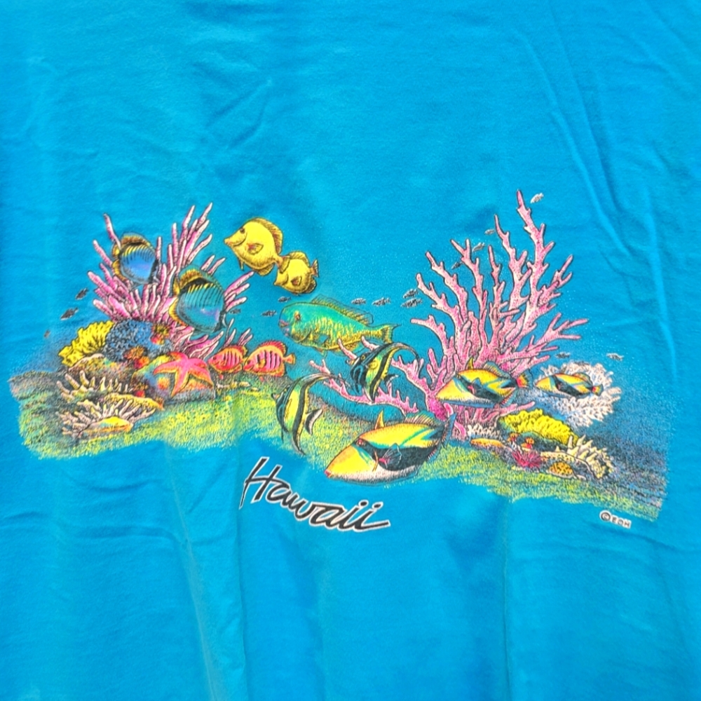 Vintage Hawaiian EOH Brand Graphic T